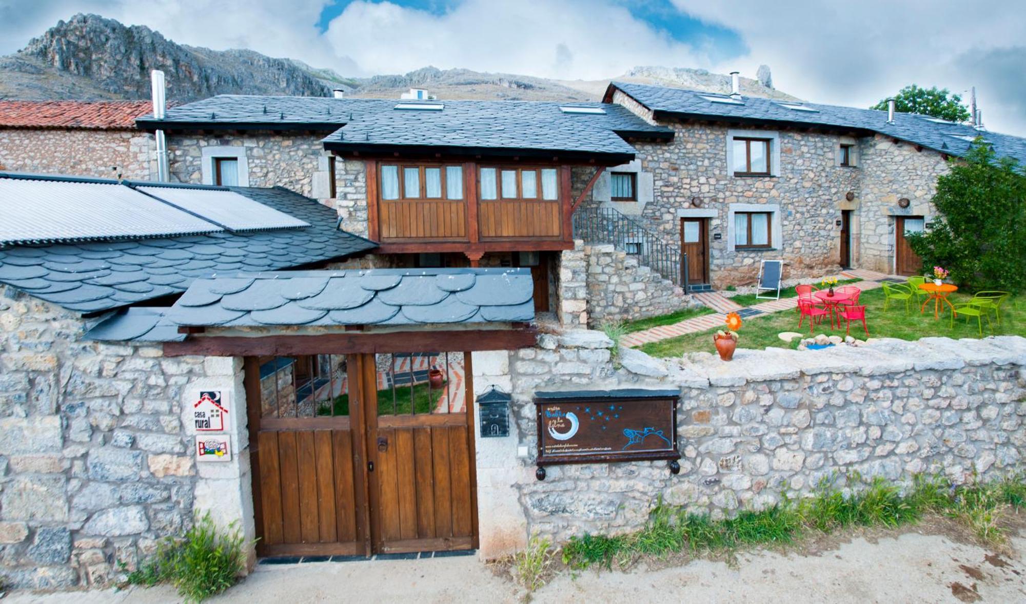 Casas Rurales Entre Babia Y La Luna Villafeliz Exteriér fotografie